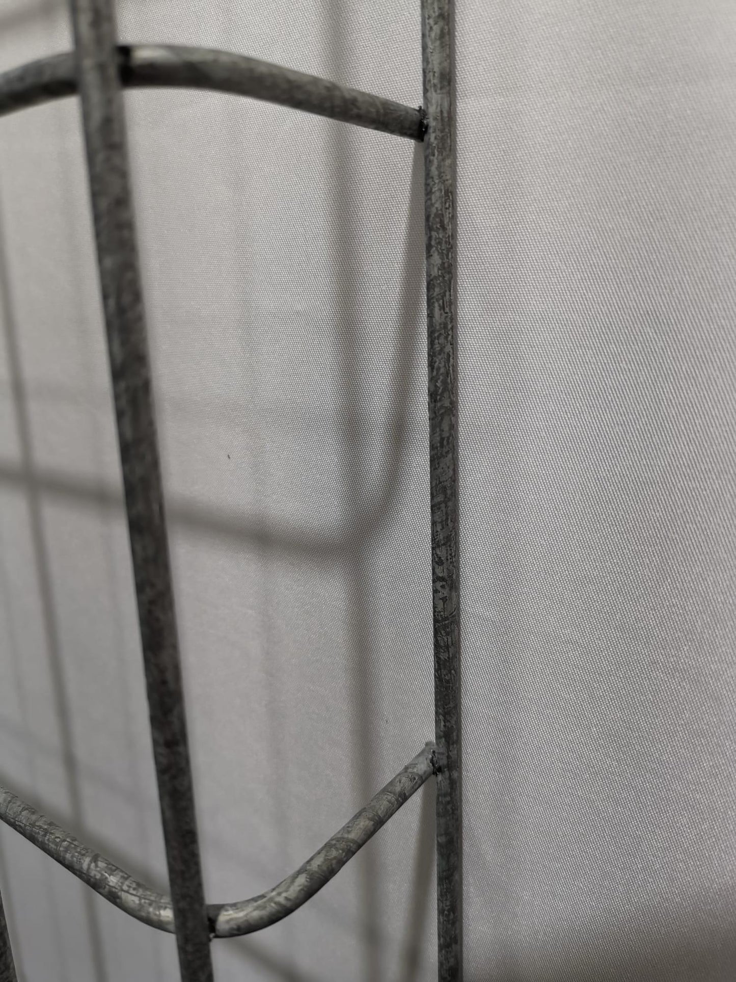 Trellis lengte 29 cm, diepte 5 cm, maaswijdte 5 x 10 cm