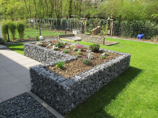 Gabion verhoogd plantenbed op maat gemaakt - maaswijdte 5x10cm