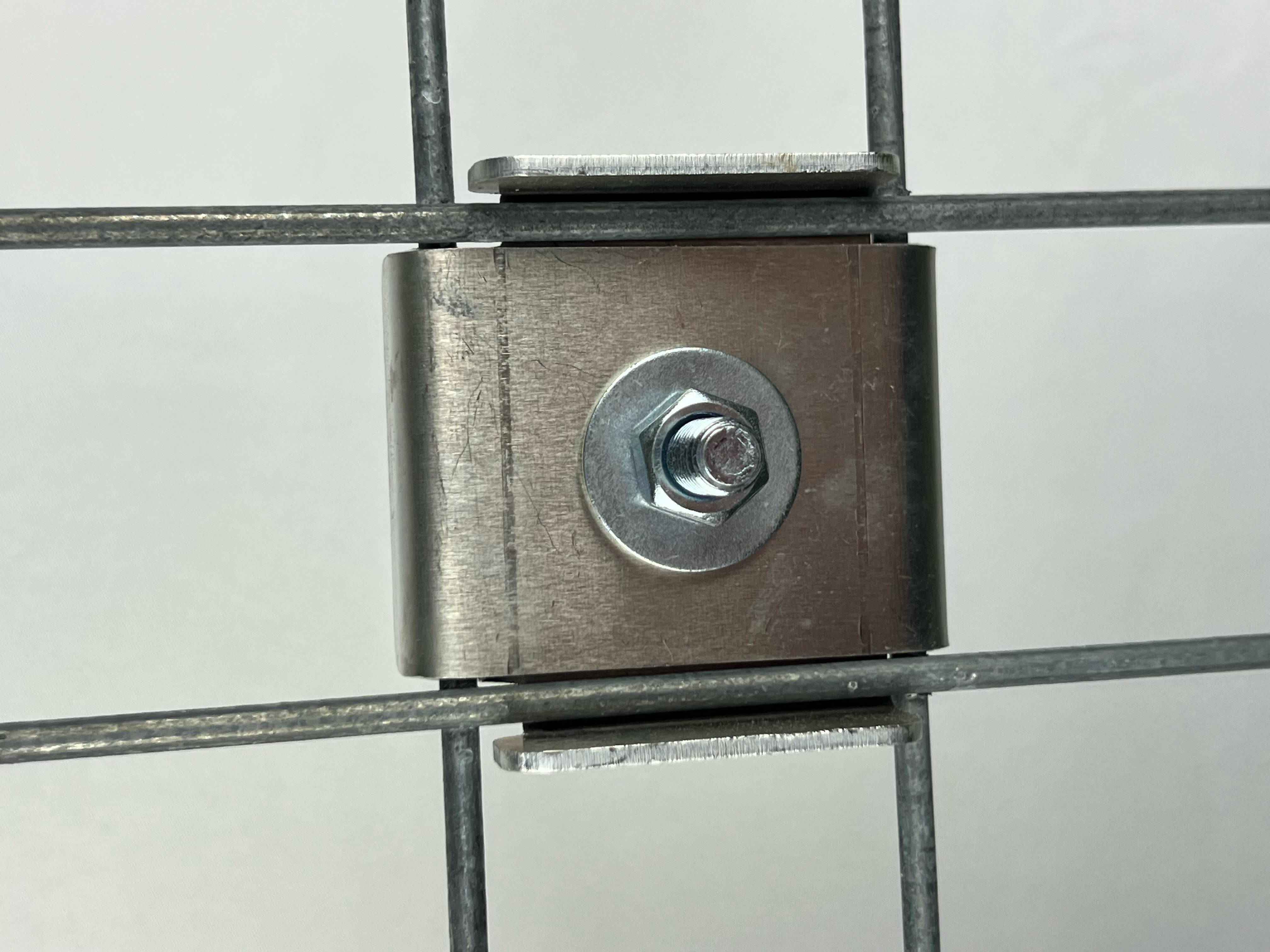 Set of 2 CLAMP with FENCE HOLDER 5 x 5 Gabion fence holder, aluminum