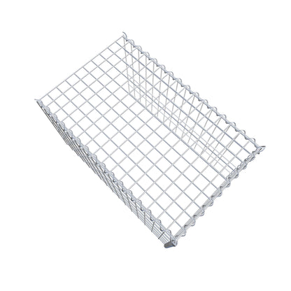 Fourche rapportée type 4 80 cm x 50 cm x 50 cm (L x H x P), mailles 5 cm x 10 cm, spirale