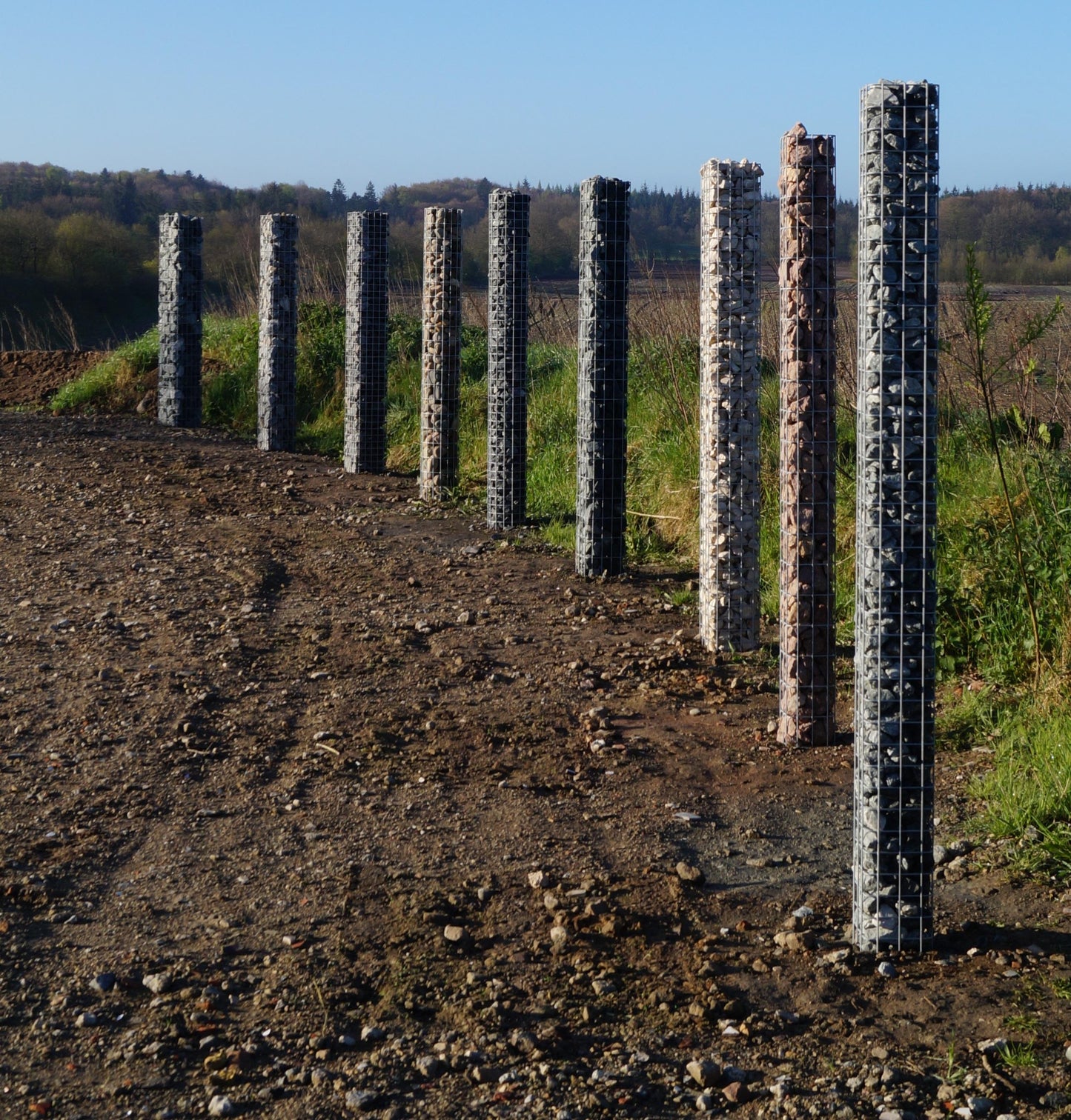 Columna rectangular de gaviones galvanizados en caliente, 22 cm x 22 cm, 200 cm de altura, MW 5 cm x 5 cm